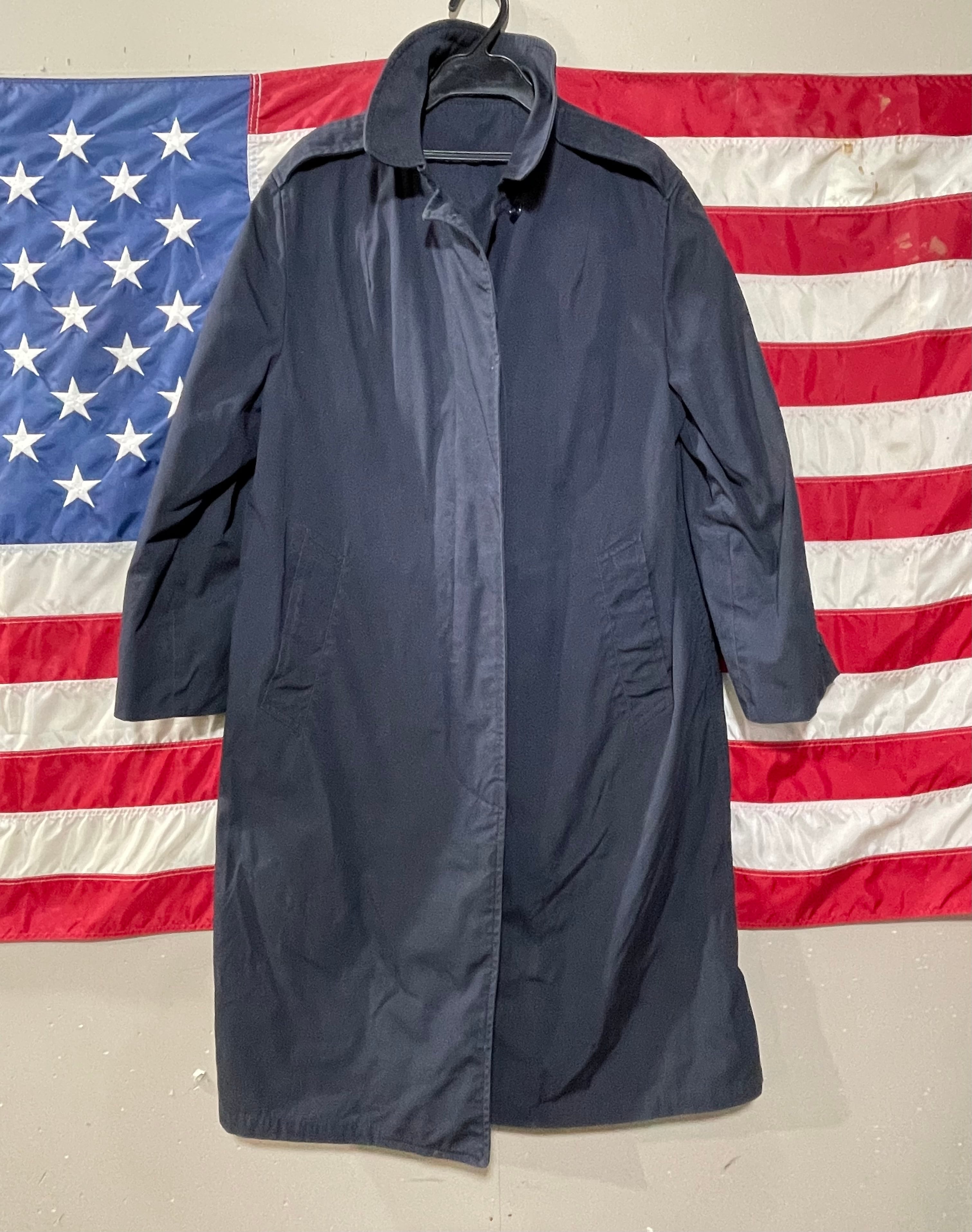 ミリタリーフィールド活動服上下（US放出品）-