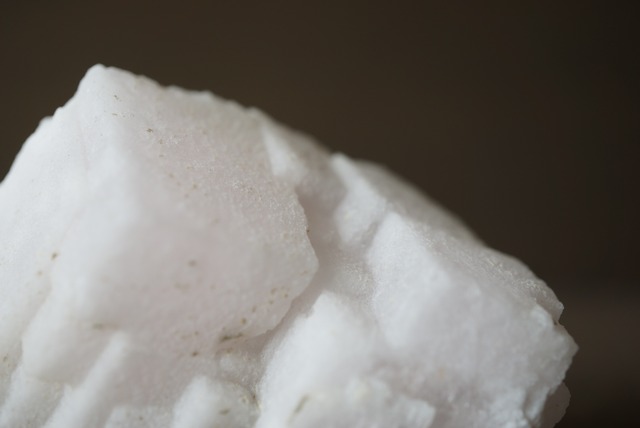 ブルガリア産蛍光カルサイト Fluorescence Calcite / Quartz 1072