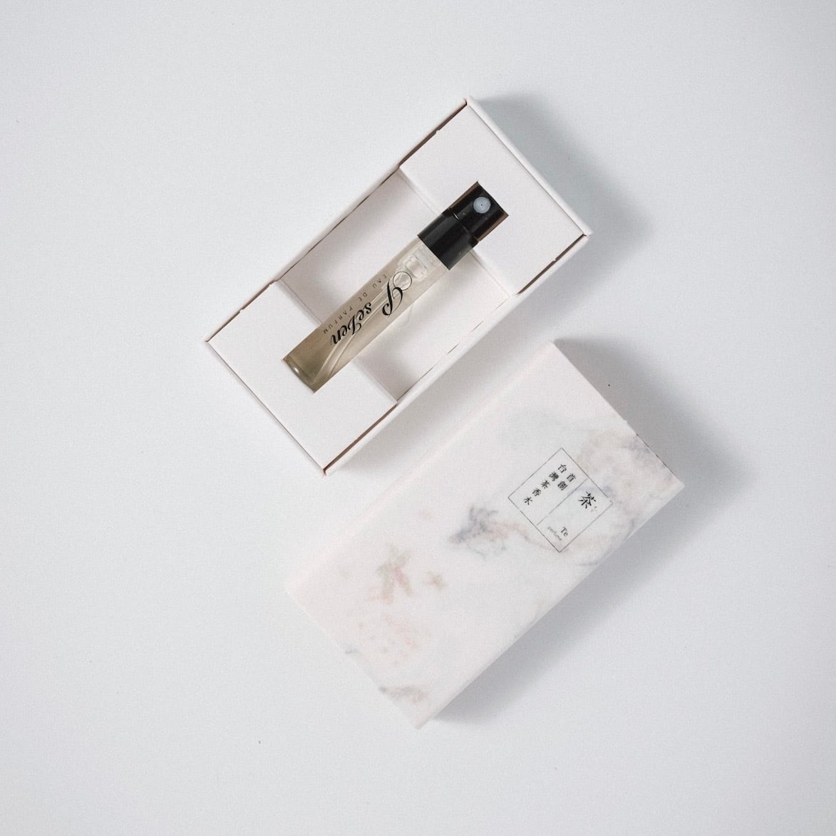 金萱桂花＞オードパルファン｜3ml | P.Seven茶香水