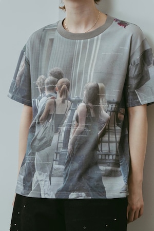 School Graphic Tee  / GIRLS