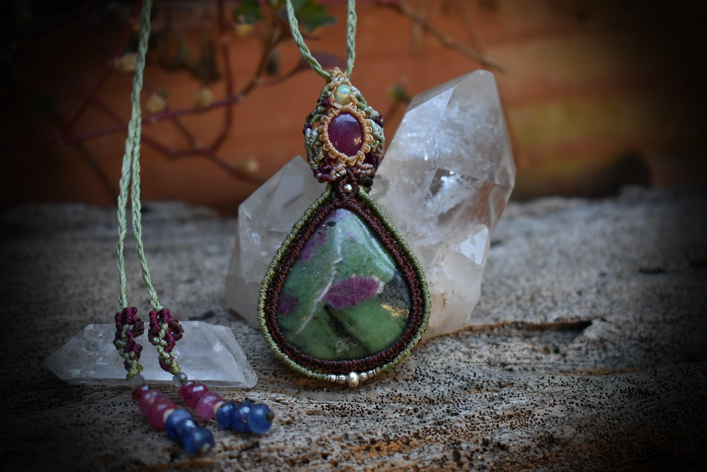 流れる模様★ルビー+ルビーインゾイサイトマクラメペンダントネックレスrubz001