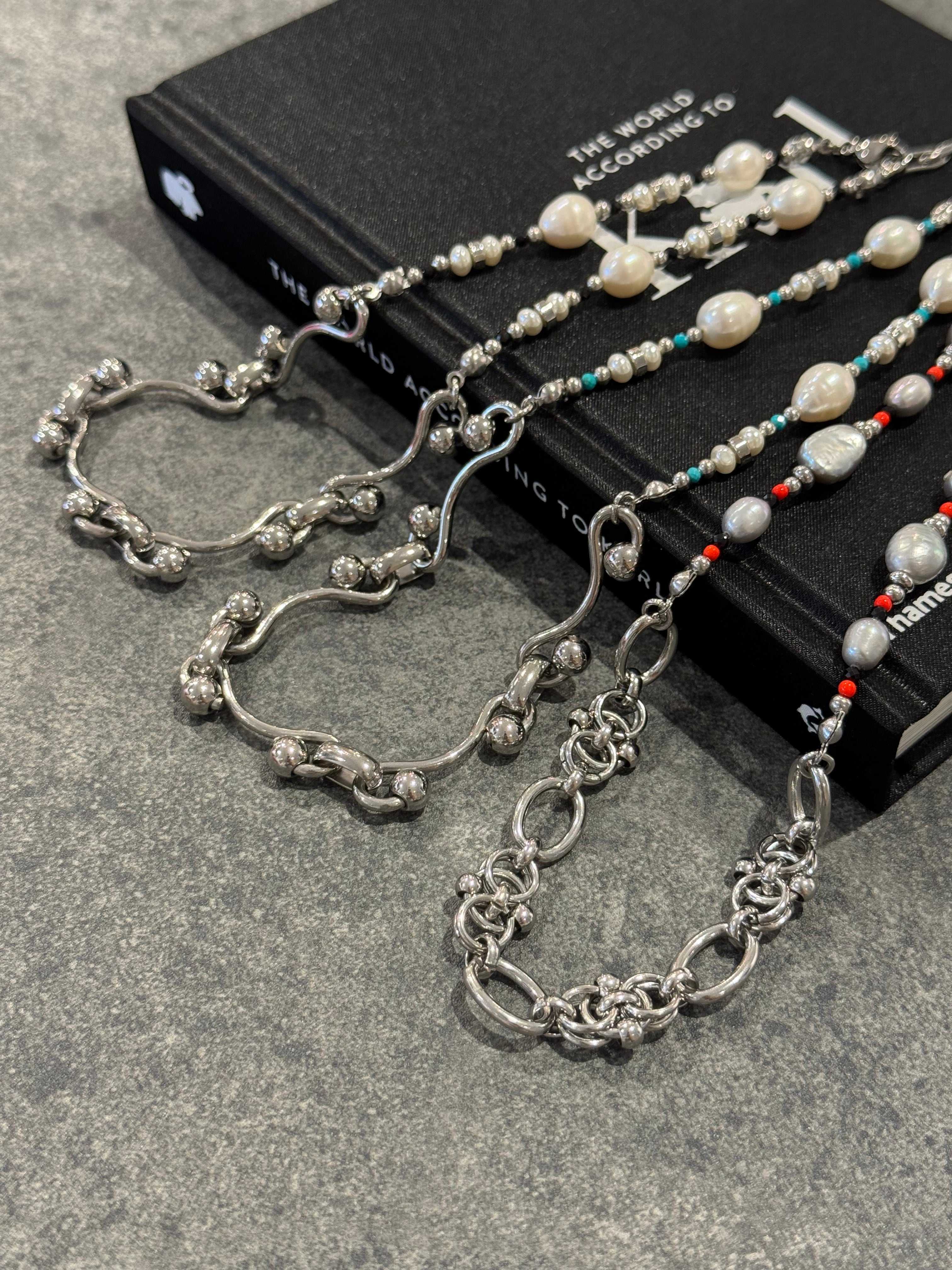 pearl stone metal mix choker