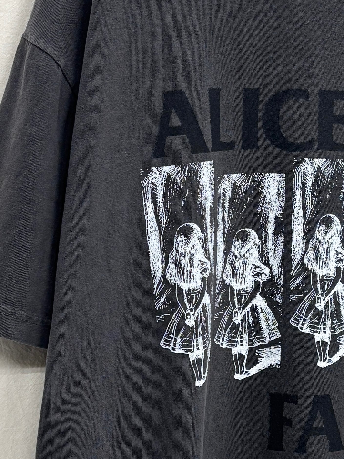 ESSAY / OVERSIZED GARMENT DYE T-SHIRT (ALICE) | THE MODERN AGE