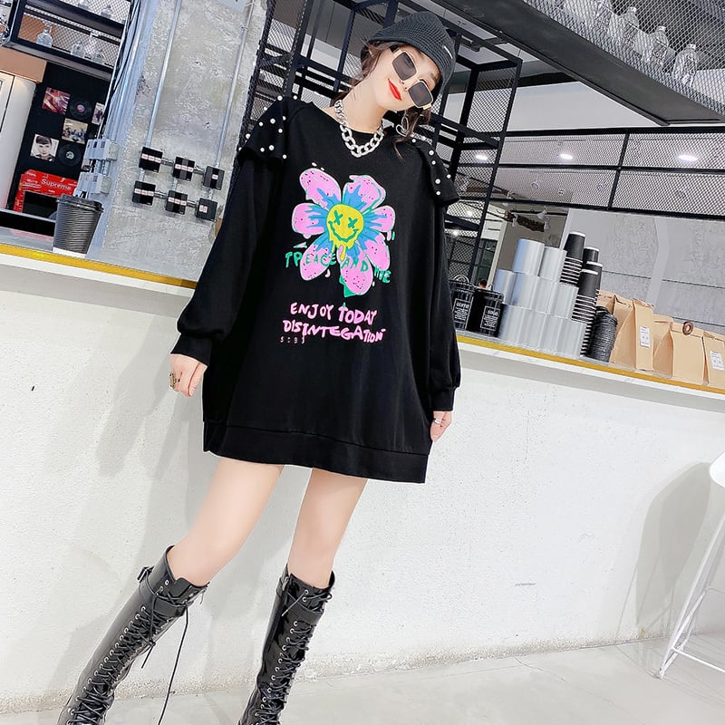 少し太った服を着て、太ったプラスサイズの女性の太った姉妹ビーズの長袖Tシャツの女性のゆるい腹カバートップを追加します ミックスインファッション53768787943