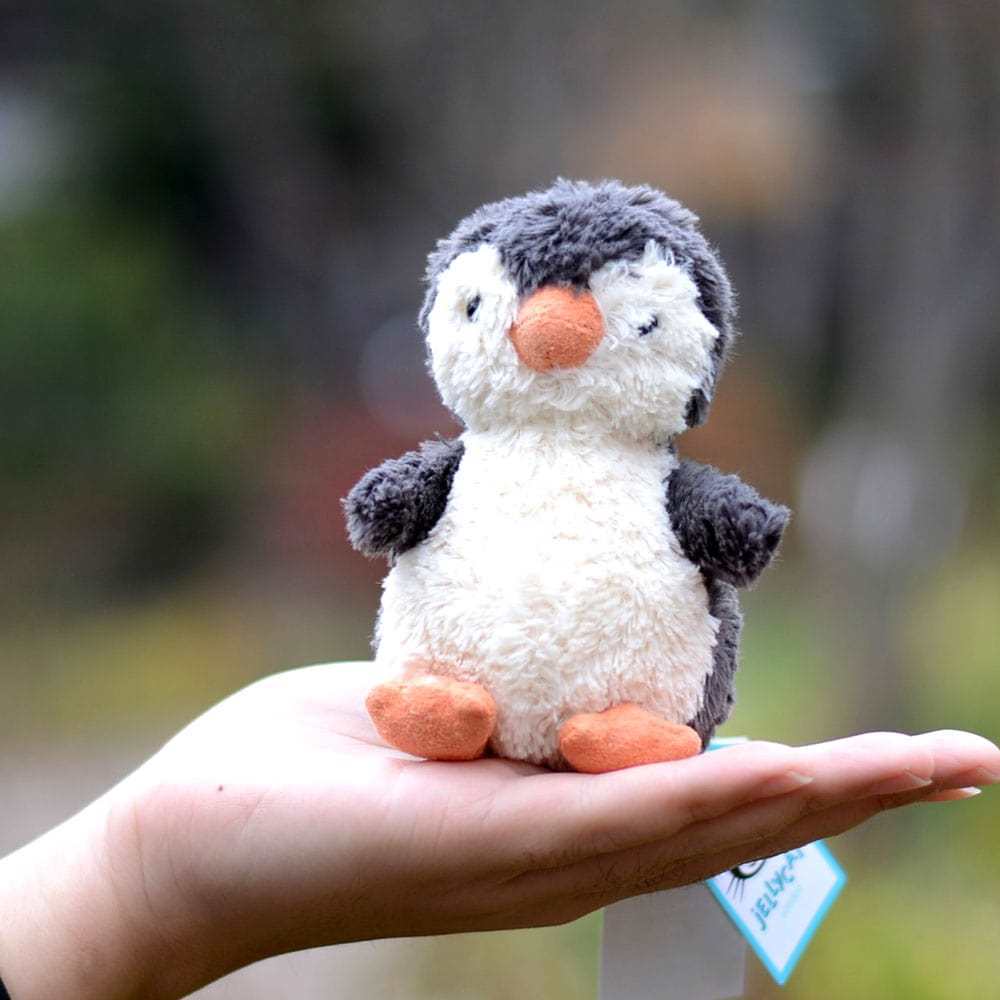 ピーナツペンギンの小さいサイズ S イギリス生まれのフワフワ ドール 