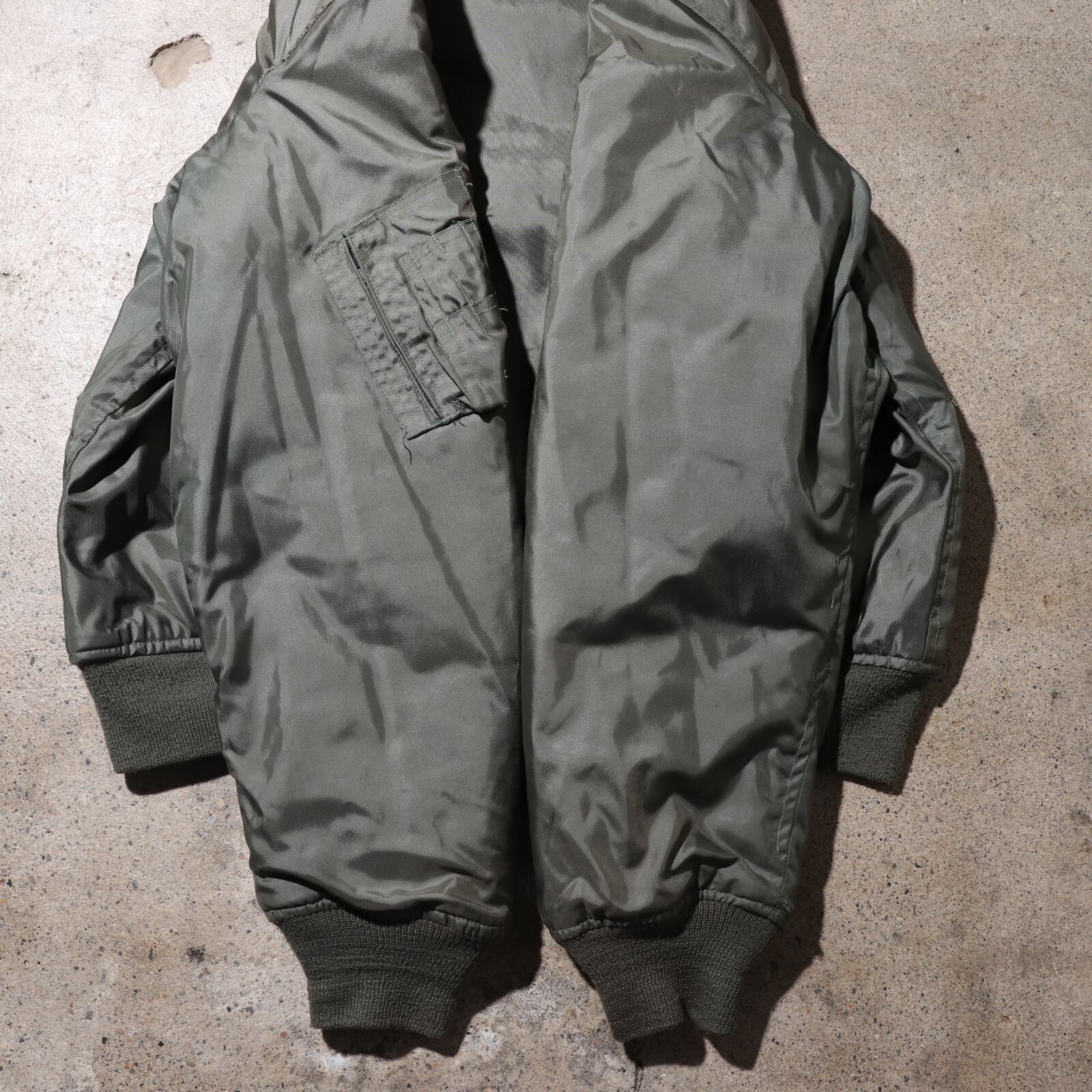 XL 90S CWU-45/P 米軍実物 フライトジャケット SCOVILLワイパー