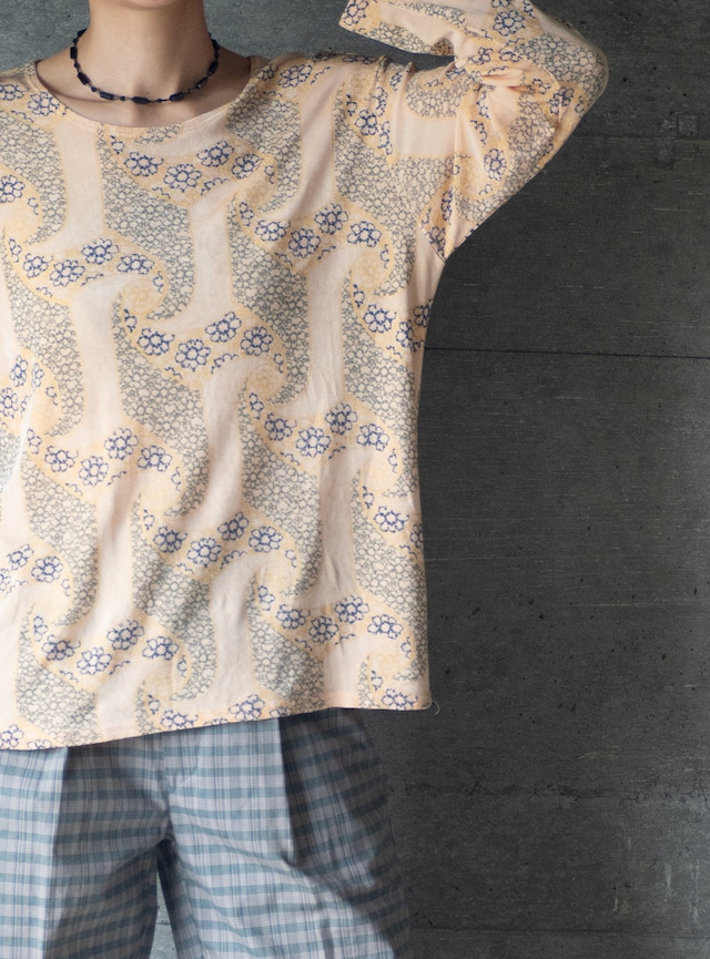 "One Second" used Jacquard stitch crew-neck