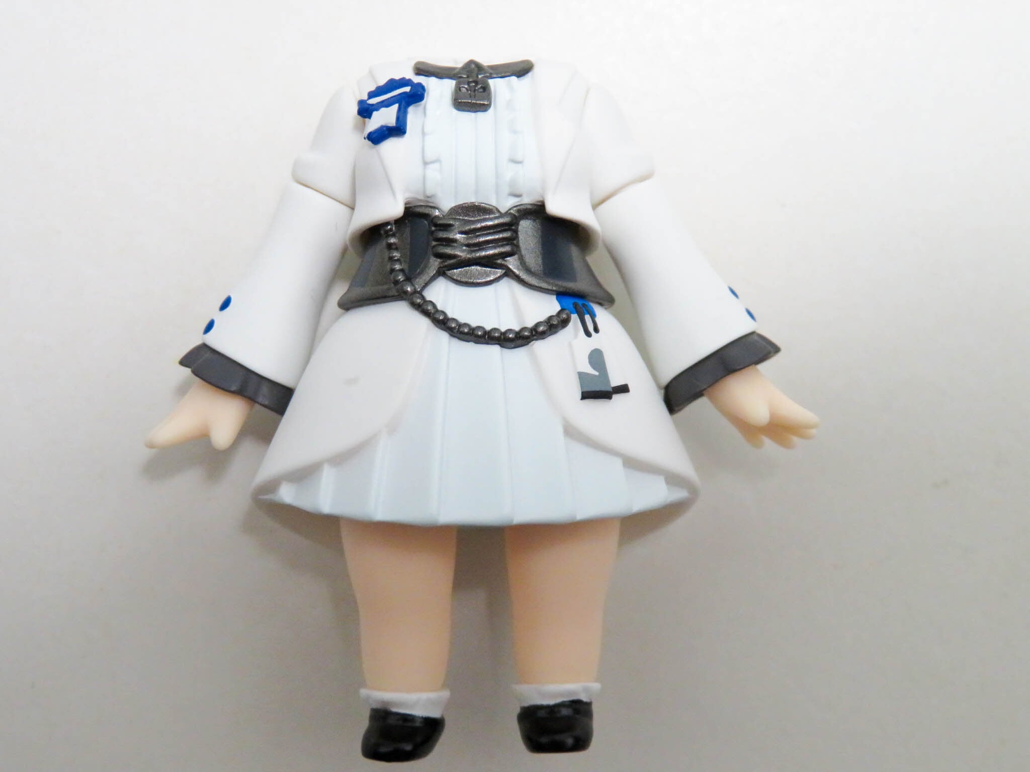 再入荷(A-ランク)【1866】 トリス 体パーツ 私服 ねんどろいど