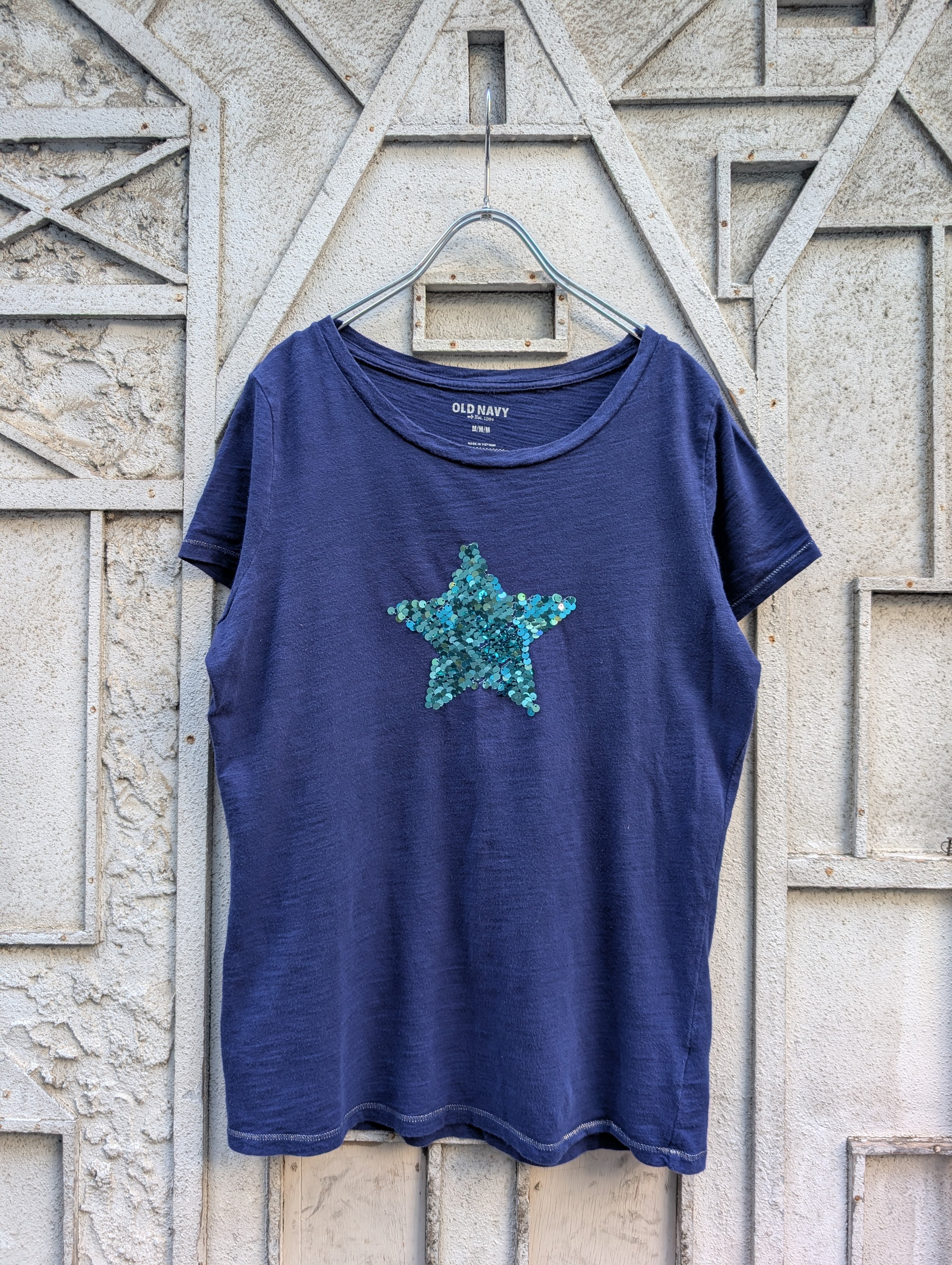 "OLD NAVY" spangle star tee