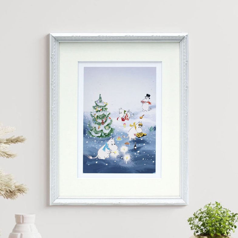 ムーミン 北欧 Postery 「ムーミン谷のクリスマス」送料無料 フレーム 展示用フック付アートポスター 絵画 インテリア アート