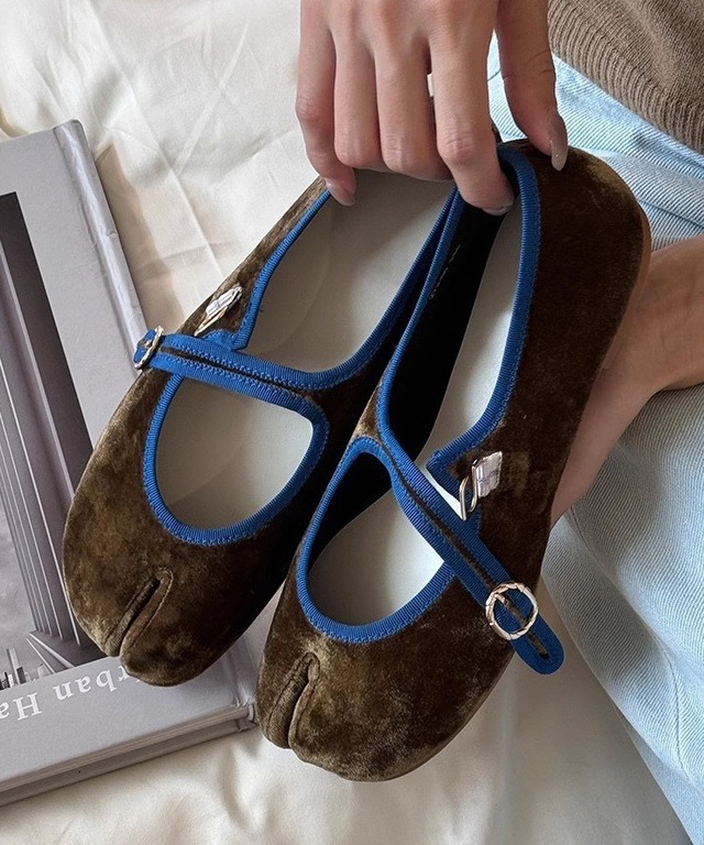 スエードストラップ足袋シューズ p0161