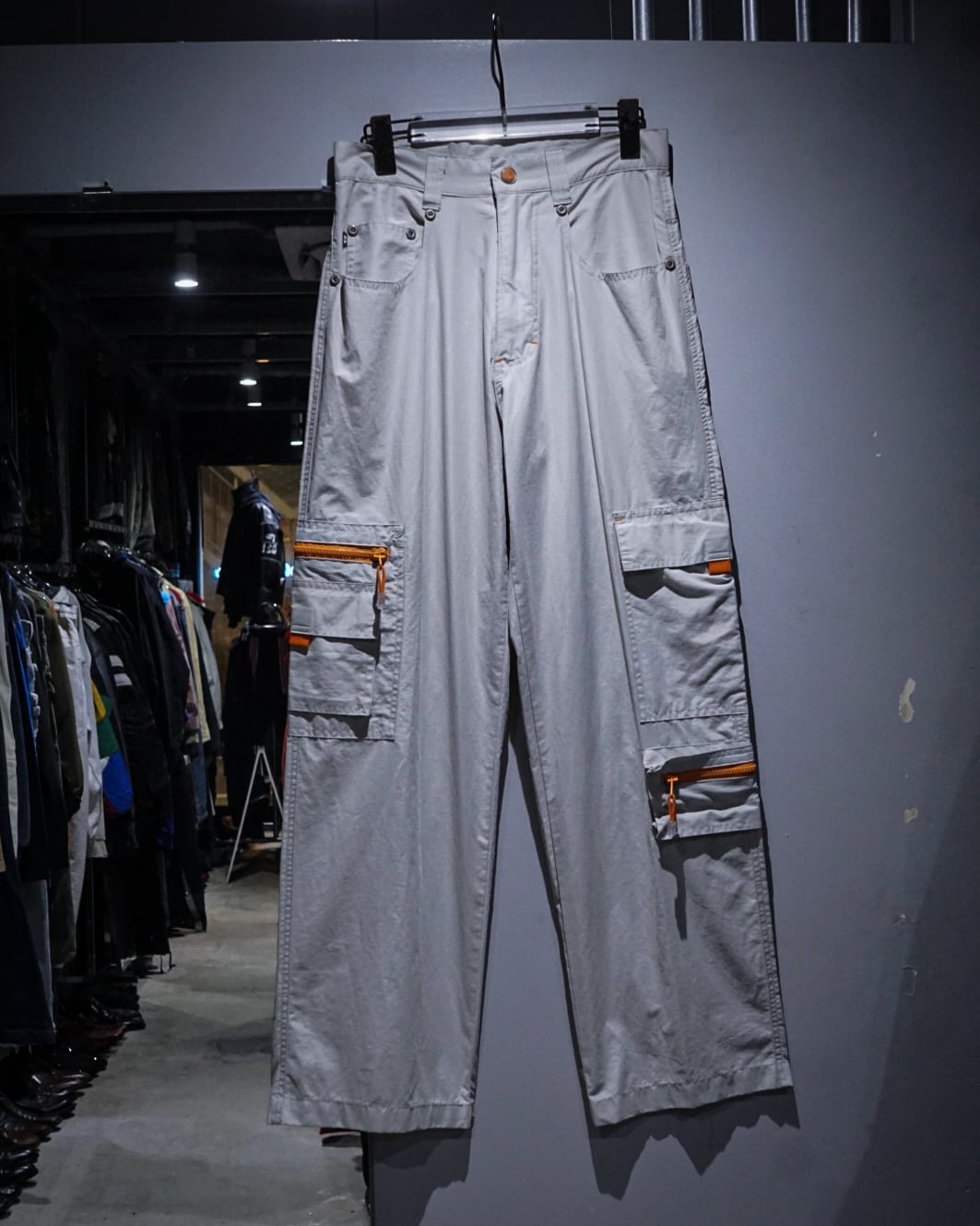 add (C) vintage】