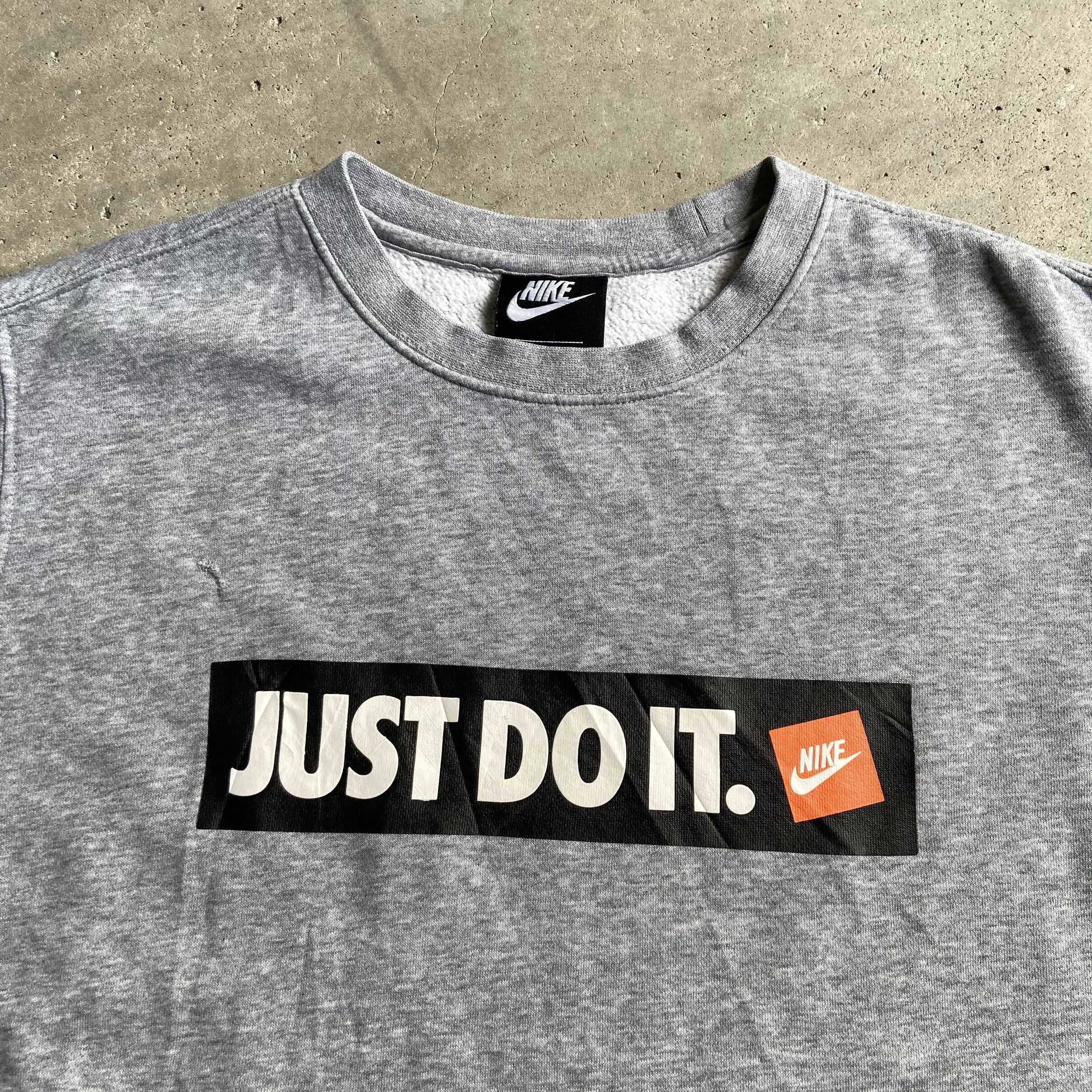 NIKE ナイキ　トレーナー　スウェット　　東京　都市限定　JUST DO IT