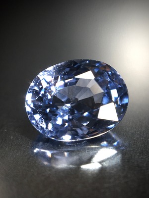 ”Steel Blue” 1.5ct UP 天然グレイッシュブルー スピネル