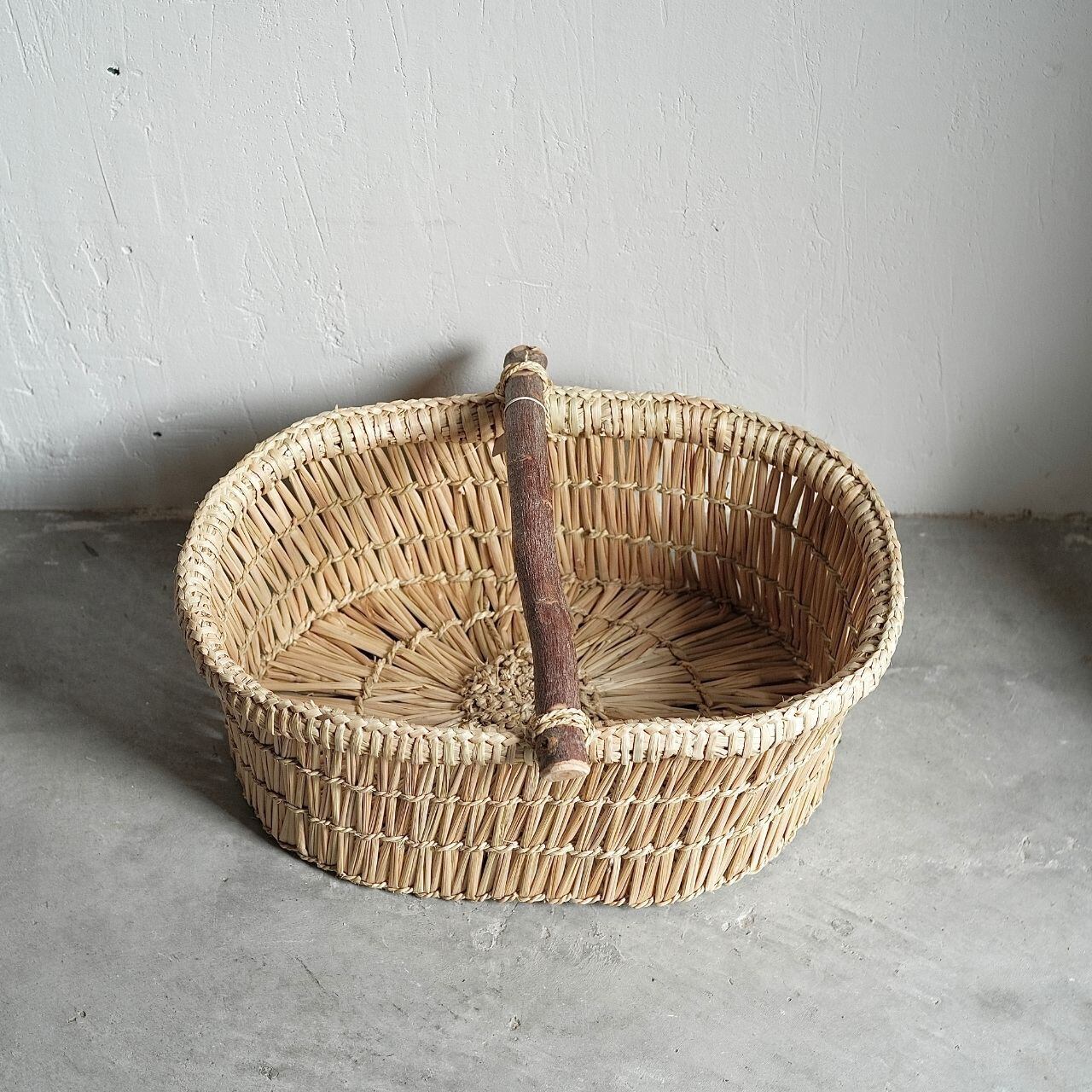 【未使用品】フランス ヤナギ細工の収穫かご フランス ヤナギ細工の収穫かご 未使用品】フランス ヤナギ細工