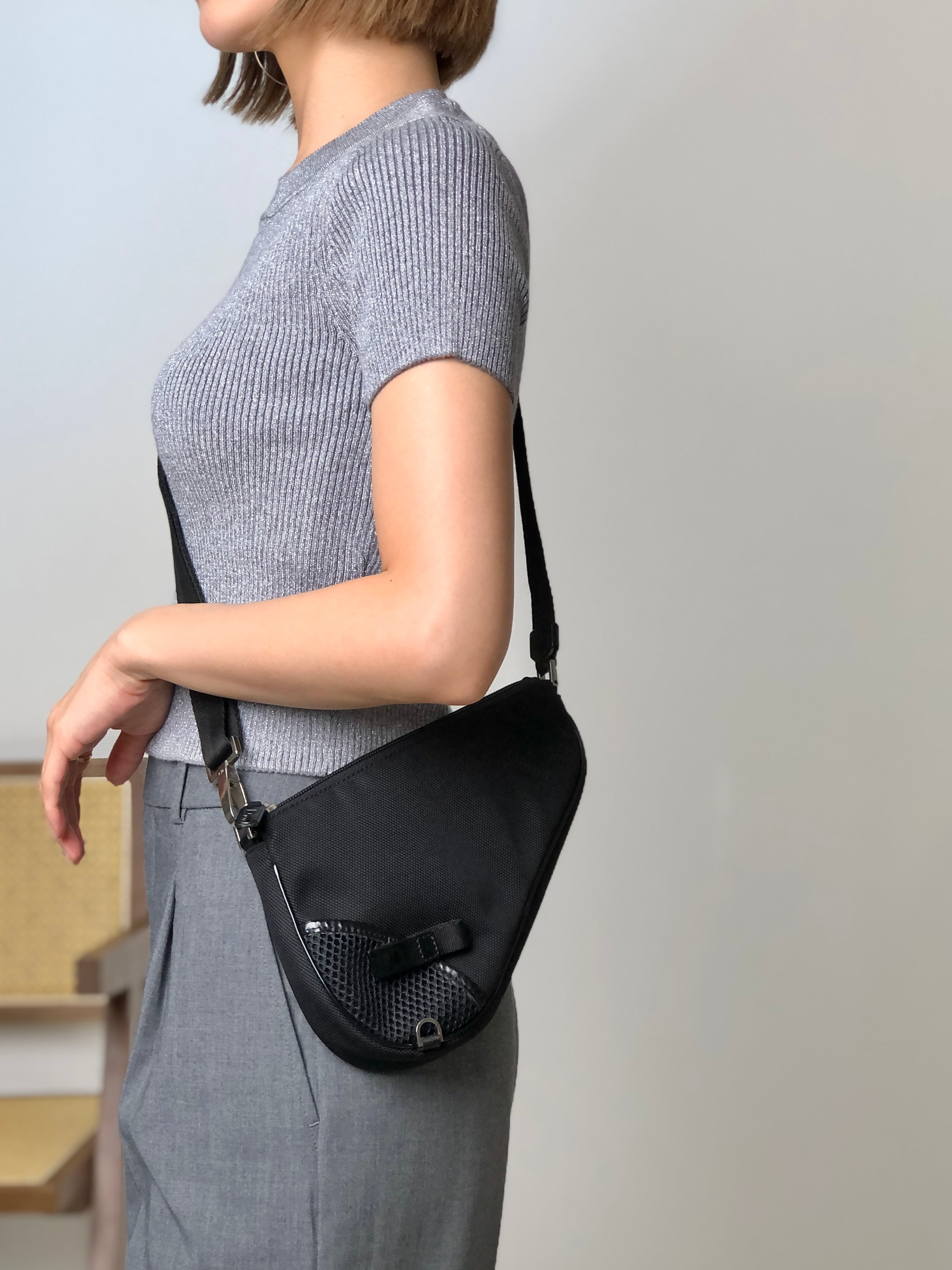 クリスチャン ディオール ブラックレザー サドルポーチ ウエストバッグ