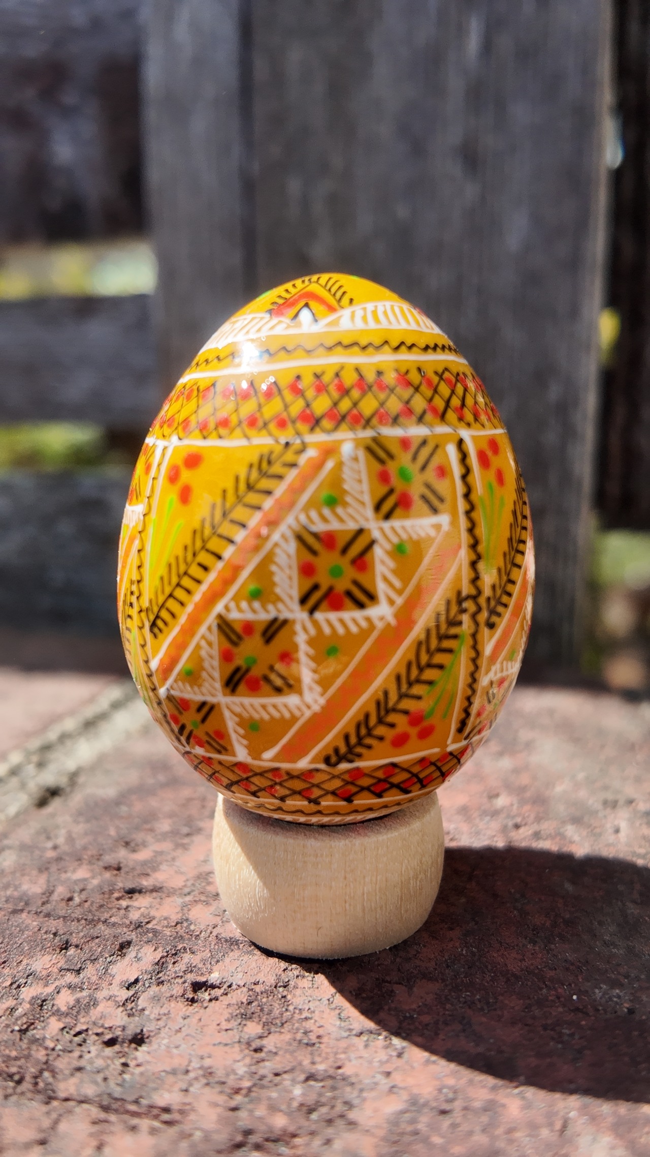 装飾用木製プィサンカ（イースターエッグ）with stand　コロミヤモデル - 1