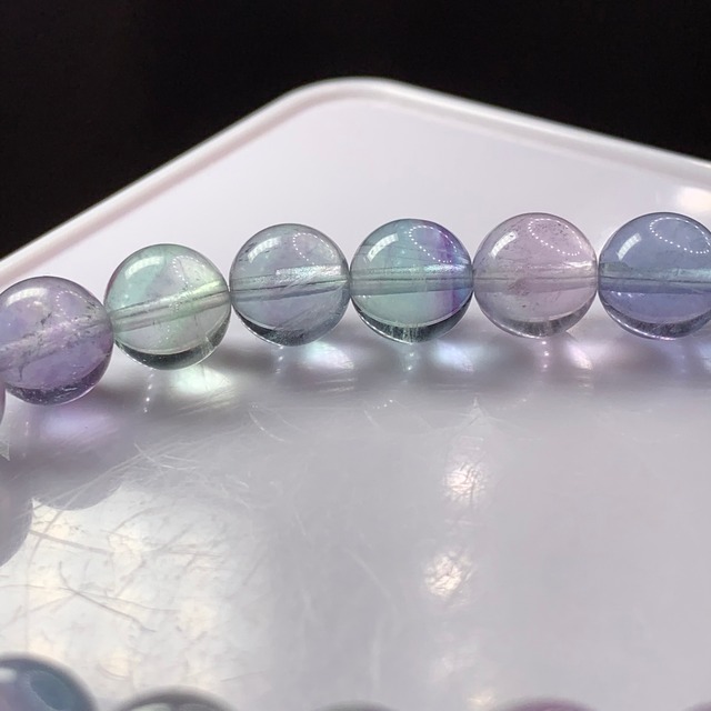 A15.可愛いグラデーションフローライトブレスレット