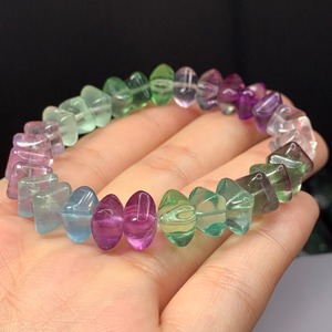 f81 グラデーションスクエアフローライトブレスレット