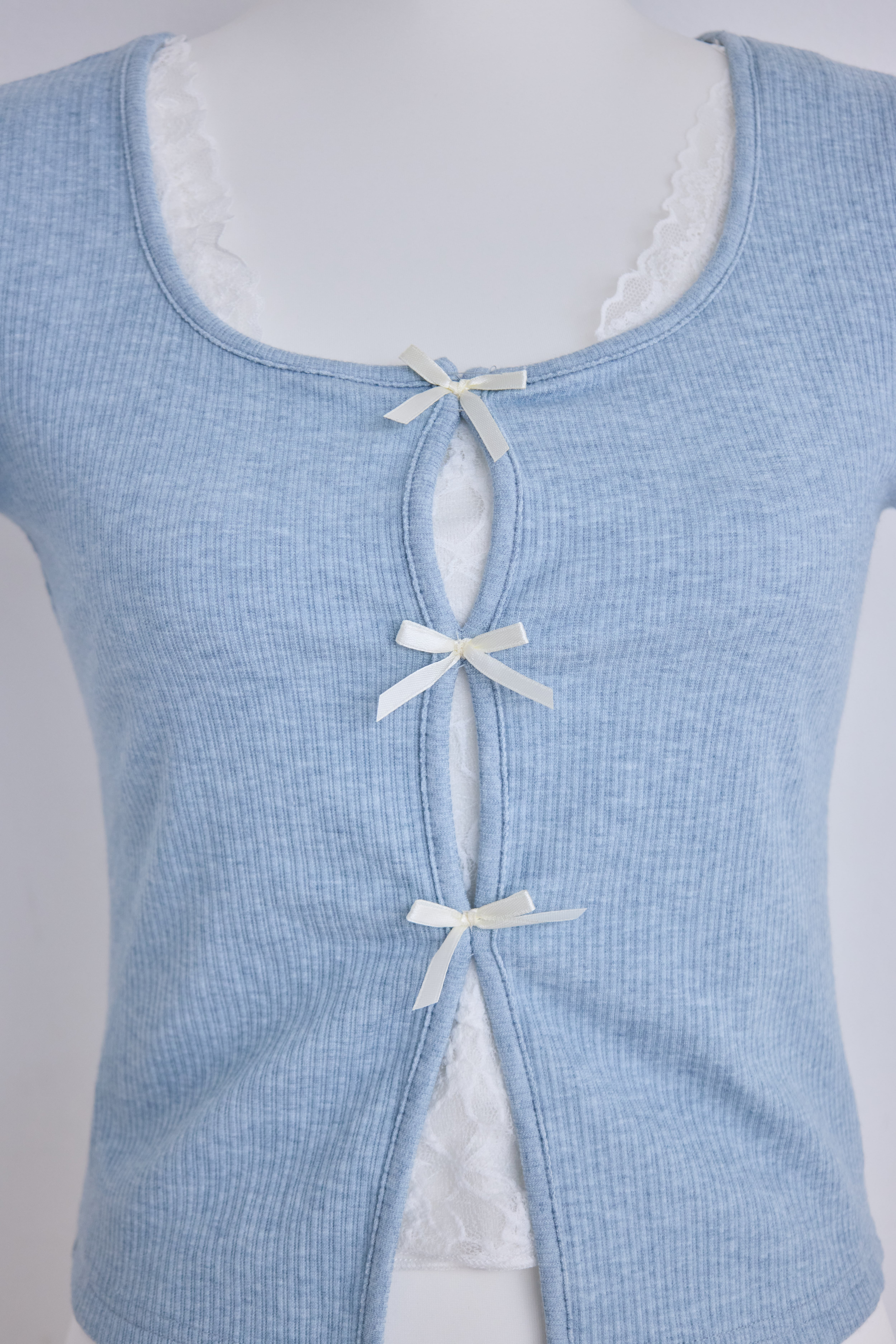 lace layered ribbon tops | Désir et Raison