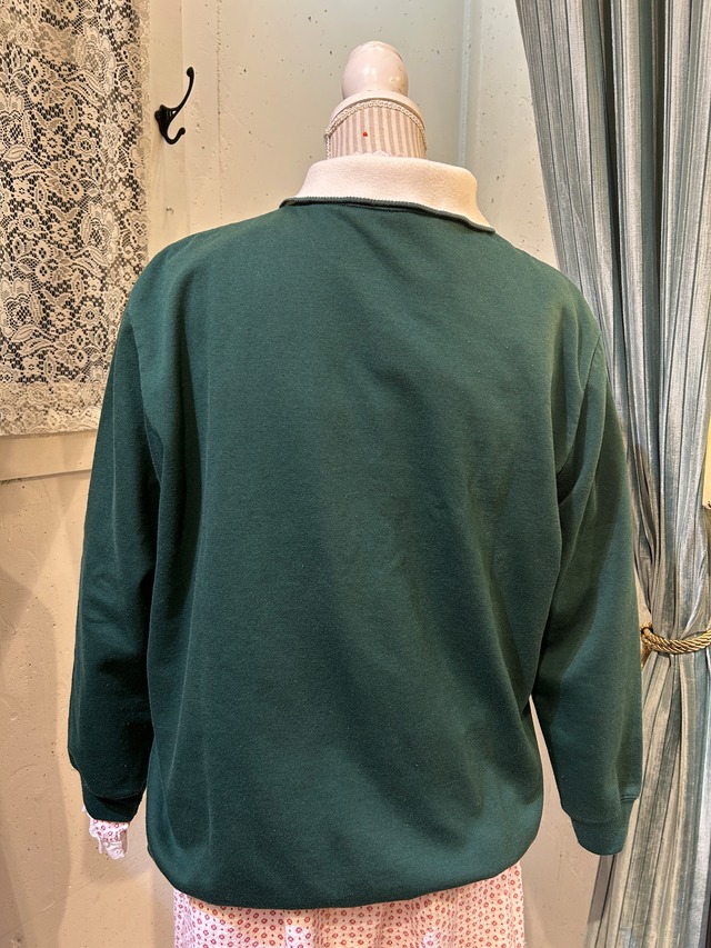 "Bobbie Brooks"snow man embroidery green sweat