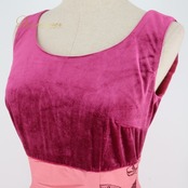 フラダンス 衣装 ワンピース ドレス ファンシードレス ピンク系 FANCY DRESS ベロア アシンメトリー ノースリーブ ワントーン かわいい 上品 高級感 華やか 鮮やか 明るい 紫 ハワイアン アロハ ハワイアンプリント フラ ダンス レッスン 練習