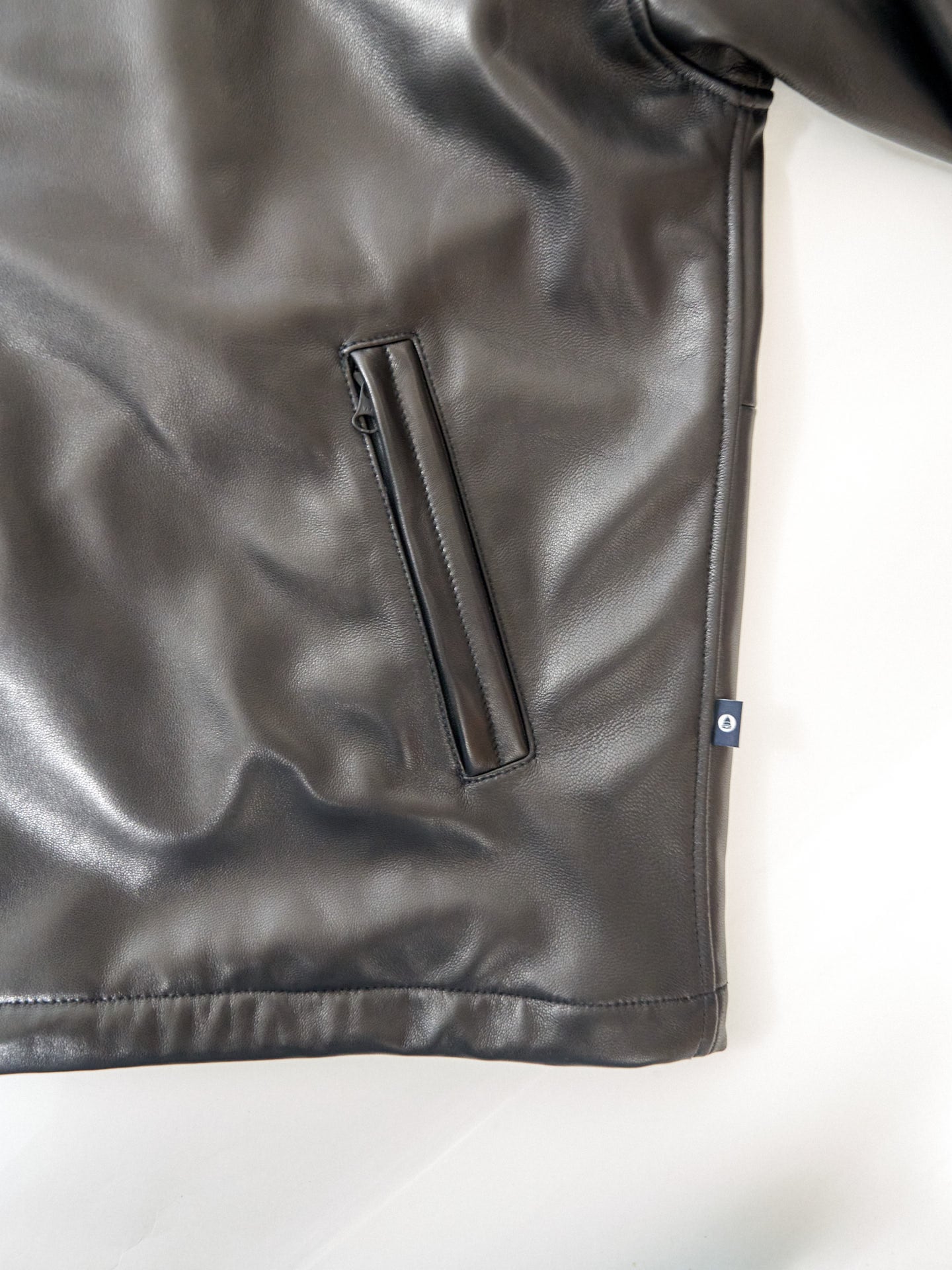 BELL STAMP WEAR CAR JAM カージャンv1 BELL STAMP WEAR - CAR JAM V1 - – adan