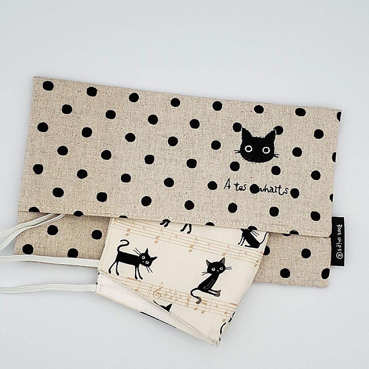 洗えるオシャレでかわいい黒猫マスク(5線譜)・かわいい布のマスクケース(DON*HIRANO)水玉ねこ