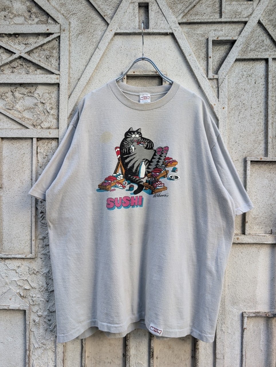 "KLIBAN CAT" print tee / made in USA