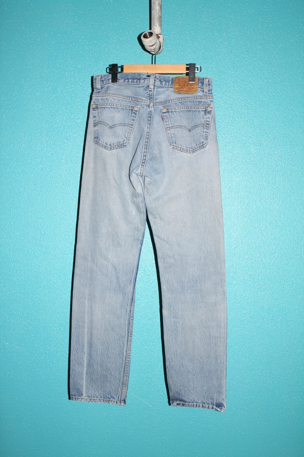 m*g様 LEVI'S 501xx W33 USA製 90s リーバイス 90s Levis 501 W33 L36 USA製 | VOLAR