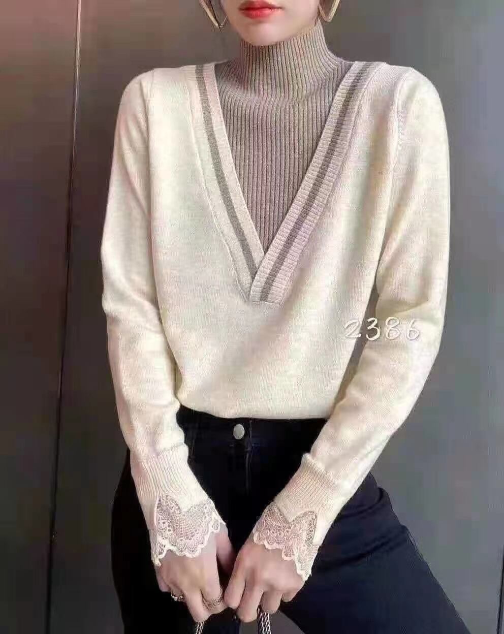 レイヤード風　Vネックニット　AJ111-W2129