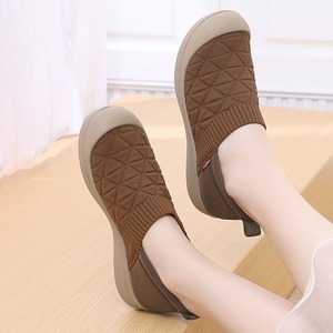 スリッポン ニット スニーカー レディース 春夏秋 韓国 シューズ 通気性 軽量 通勤 通学 学生 大人 カジュアル シンプル 歩きやすい 履きやすい 疲れにくい ウォーキング ジョギング 大人可愛い 大人女子