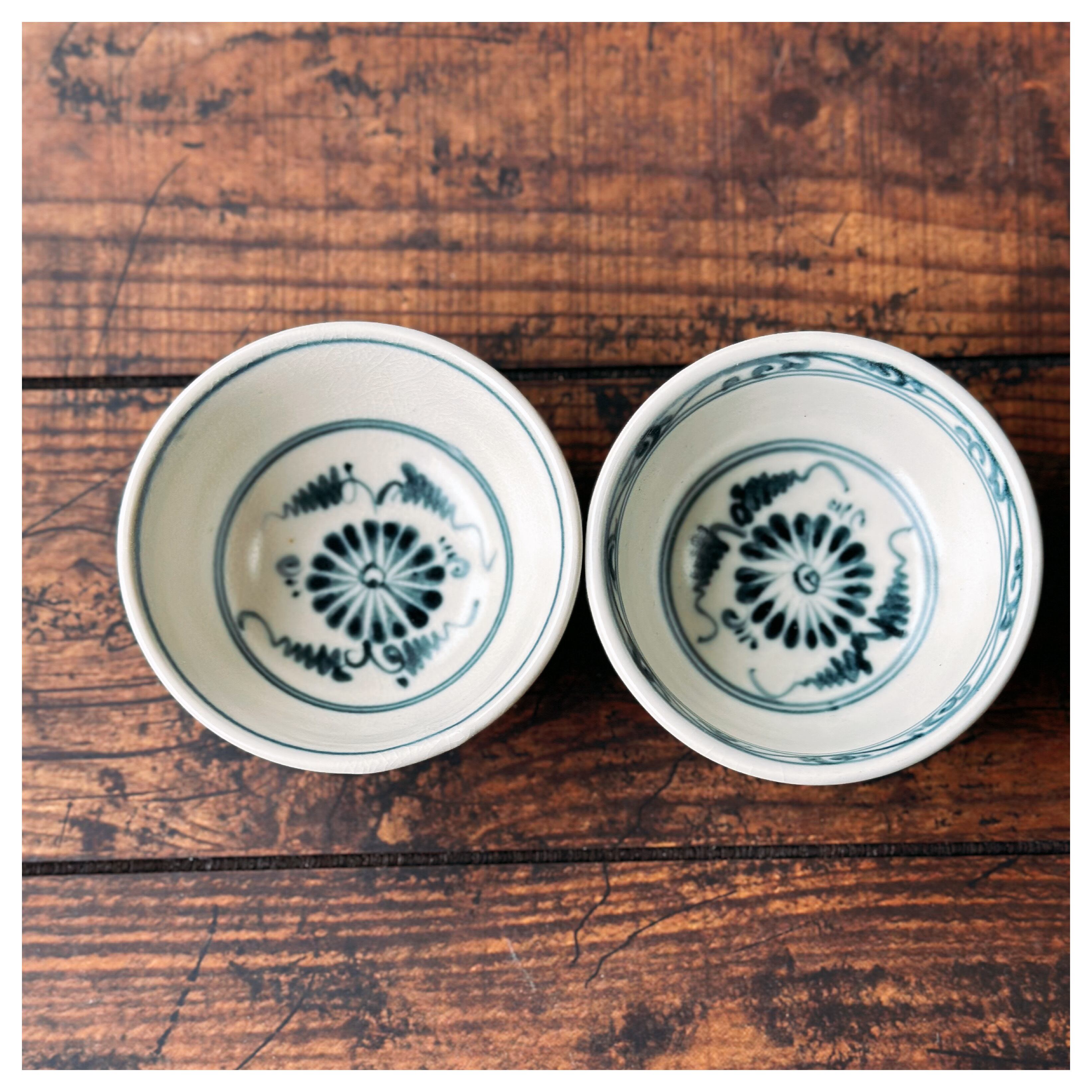 ベトナムのバッチャン焼き 三角小鉢8枚セット | Kc-Labo's shop