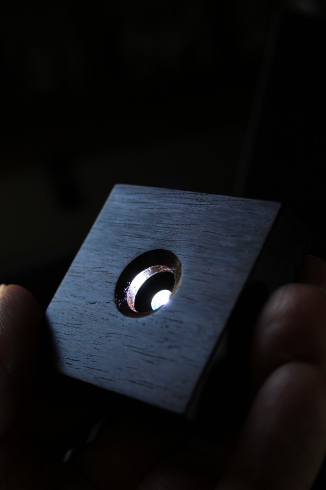 【155】2種の宮崎クリスタル アクアリウム　ローズウッドLEDベース