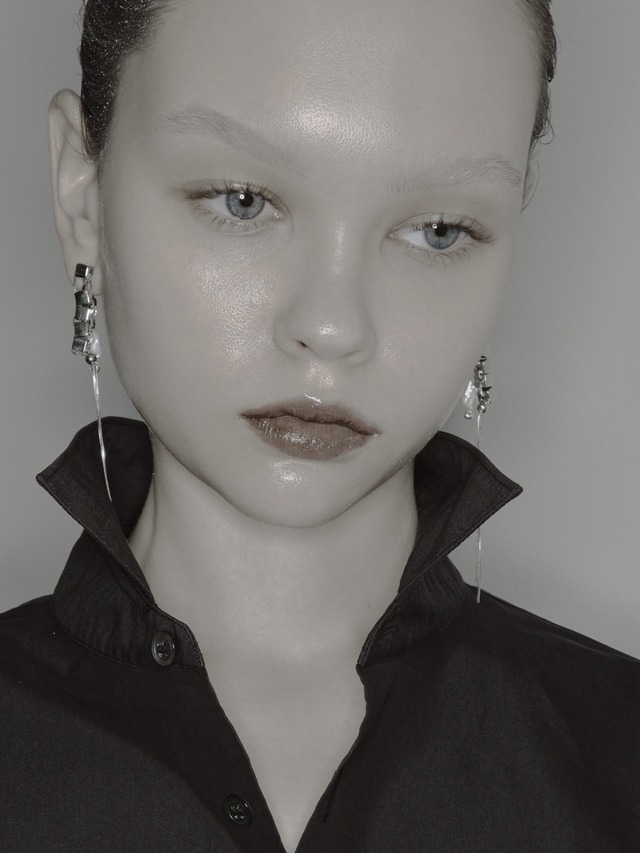 pearl magnet earrings