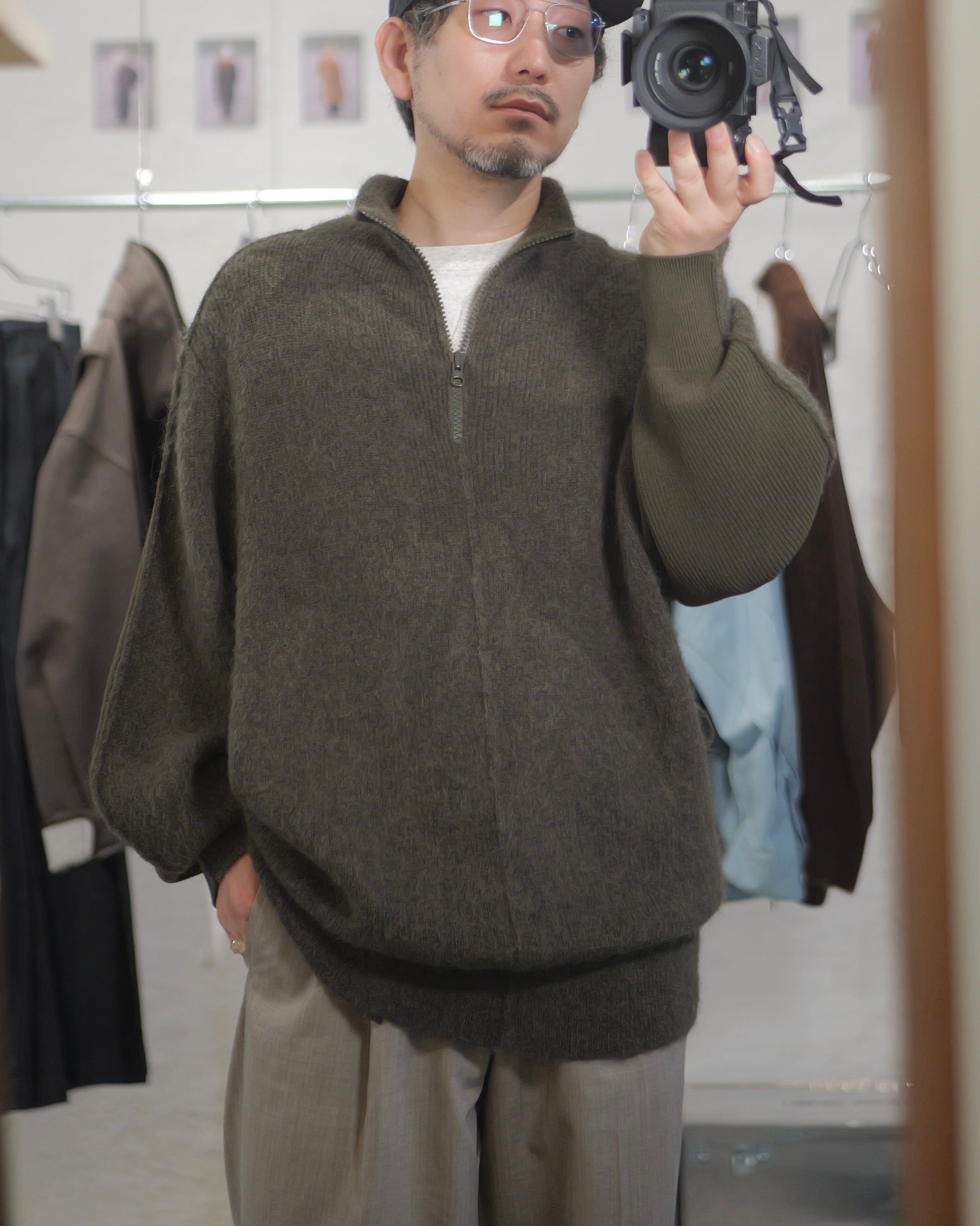 予約販売 | i'm here : - “SWITCH” DRIVER'S KNIT ：Khaki｜前後