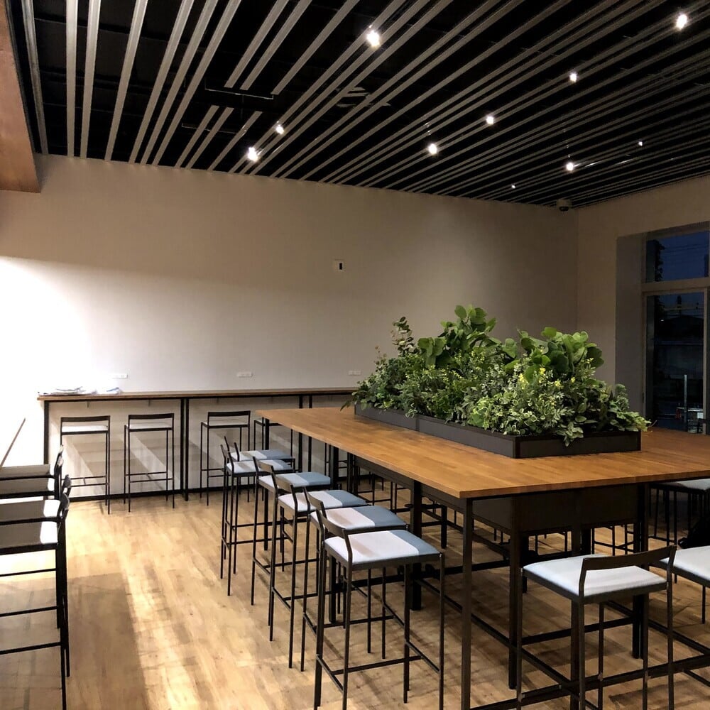 046a19822a0e08717afea8f816b943