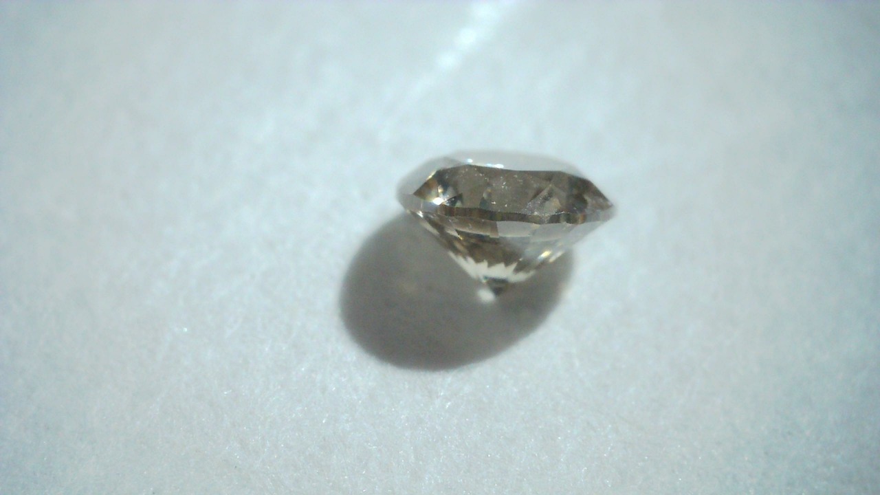 ブラウンダイヤ　0.10ct　[B4−109]