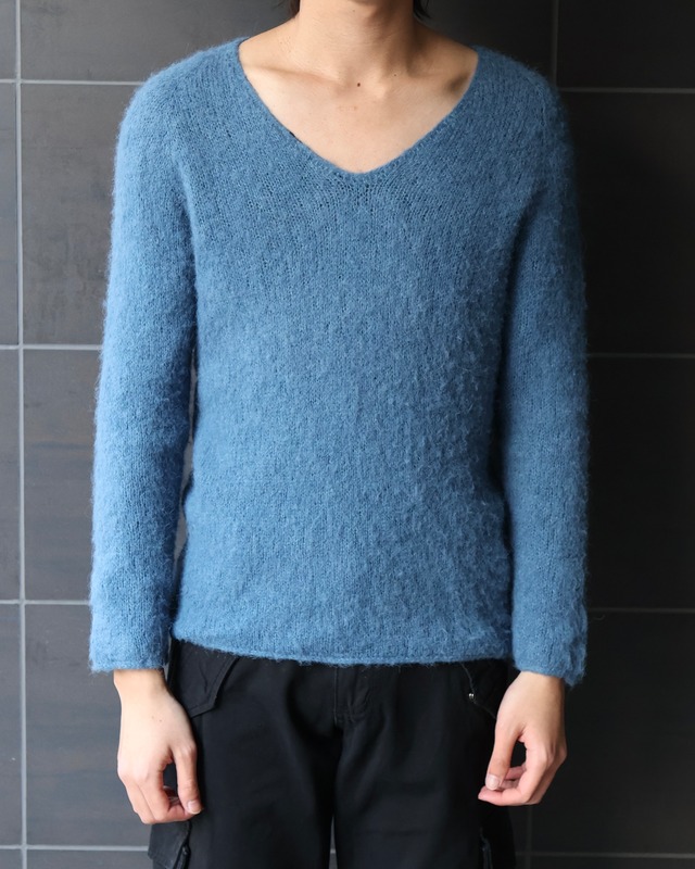 Mohair V-neck knit