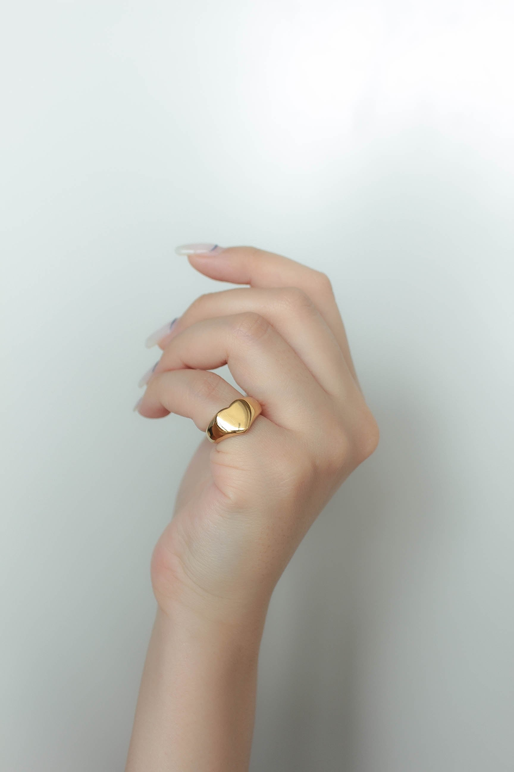 Heart Signet Pinky Ring | ebine(エビネ)|金属アレルギー対応アクセサリー