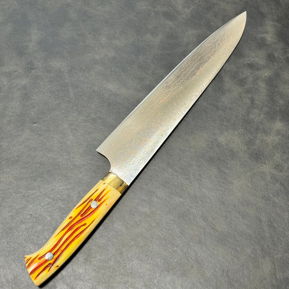 佐治作 包丁 牛刀 VG10 有色ダマスカス 磨き 牛骨柄 240mm