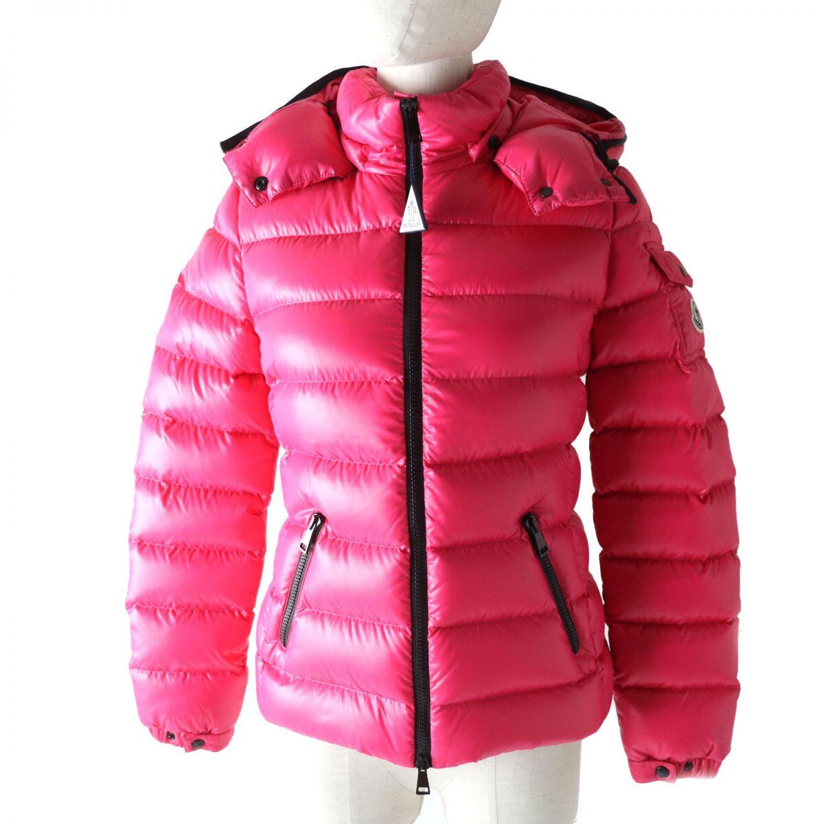 モンクレール　ダウン　pink タグ付き モンクレール ダウン pink タグ付き MONCLER 【並行輸入品