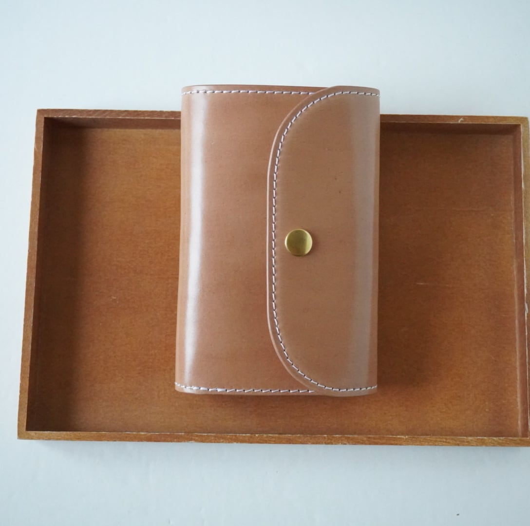 オーダー品　コンパクト財布　ボックス型ケース コードバン　ナチュラル 04789de5ddb7c1acd41e56d87d44c5