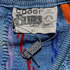 COOGI 3D knit bolero