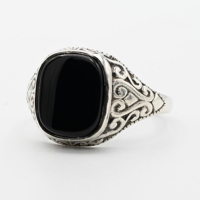 Black Onyx Top Graceful Design Signet Ring #20.0 / Denmark
