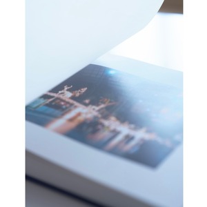 写真集『HALF × HALF』BOXセット  ver.01 （サイン入り）