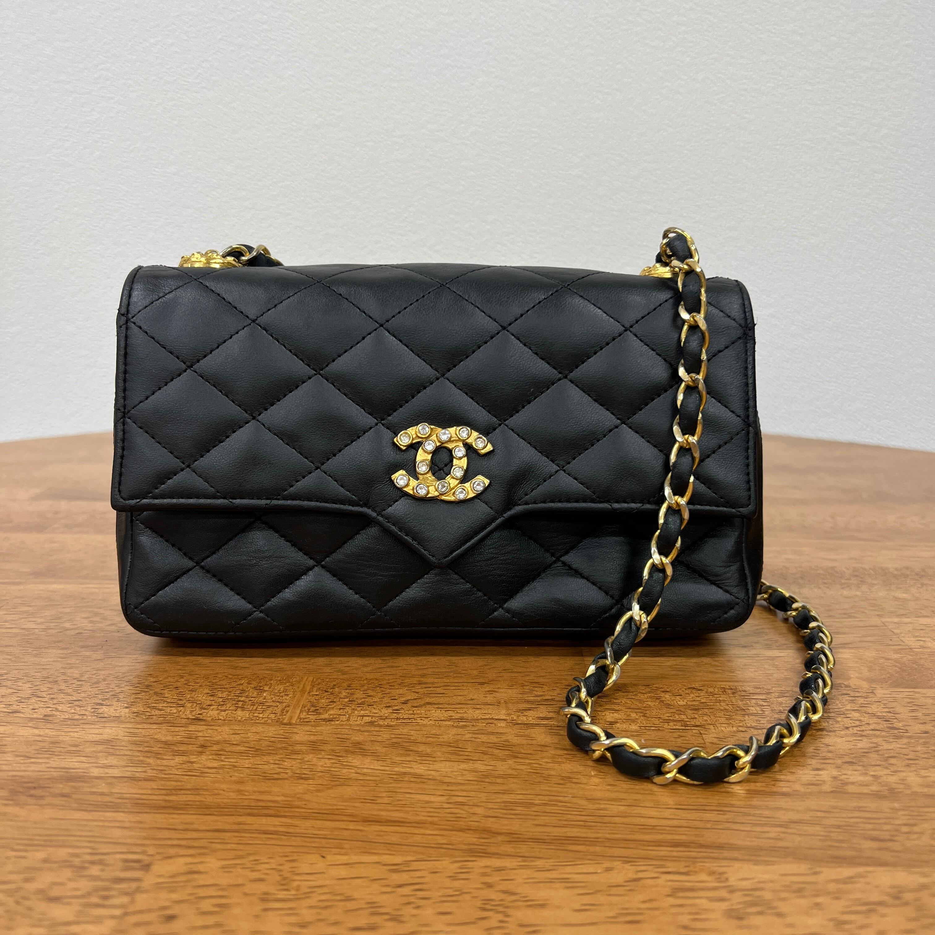 バッグCHANEL ヴィンテージ　マトラッセ　チェーンショルダー