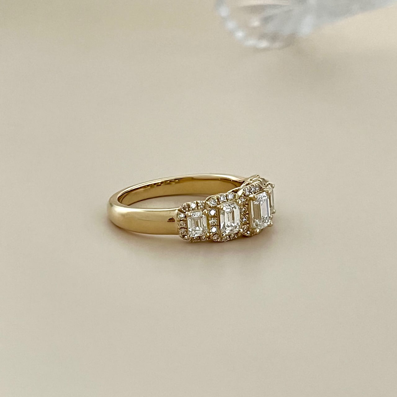 エメラルドカット ダイヤモンド デザインリング 5 1.00 ct K18イエロー