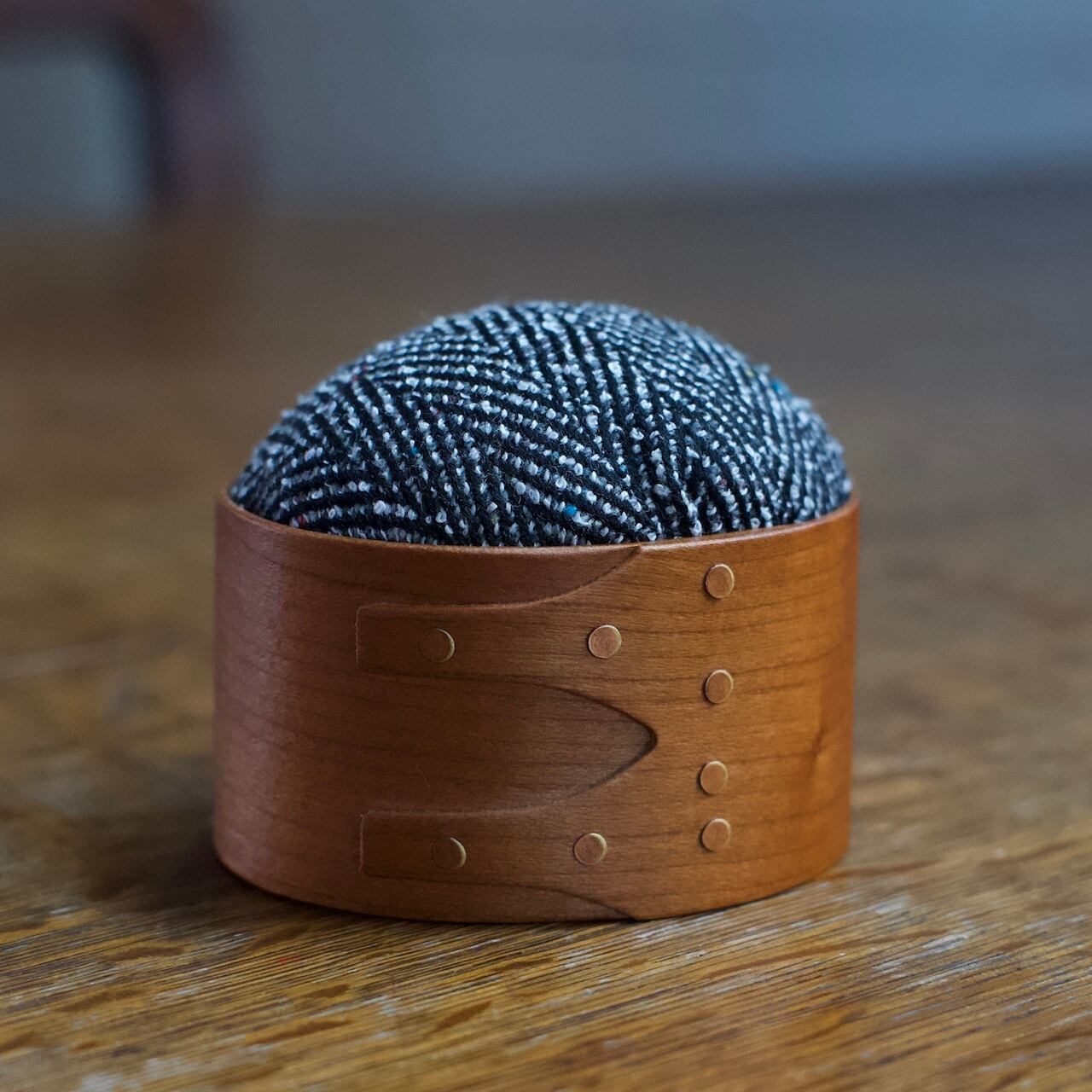 Shaker Pin Cushion / シェーカー ピンクッション〈 裁縫道具・裁縫箱