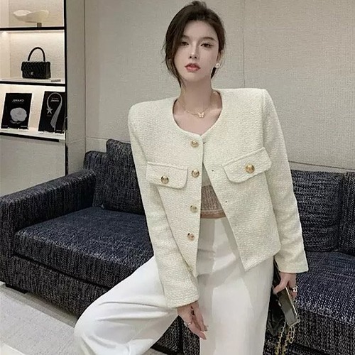 ジャケット ツイードジャケット ゴールドボタン ノーカラー 優雅 上品 羽織り レディース  春 新作 ビジネス オフィス 清楚 カジュアル 大人スタイル スプリングウェア スリムフィット 長袖